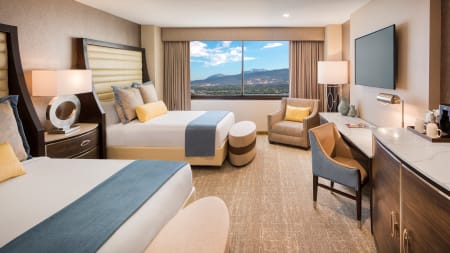 The A Queen Room Grand Sierra Resort