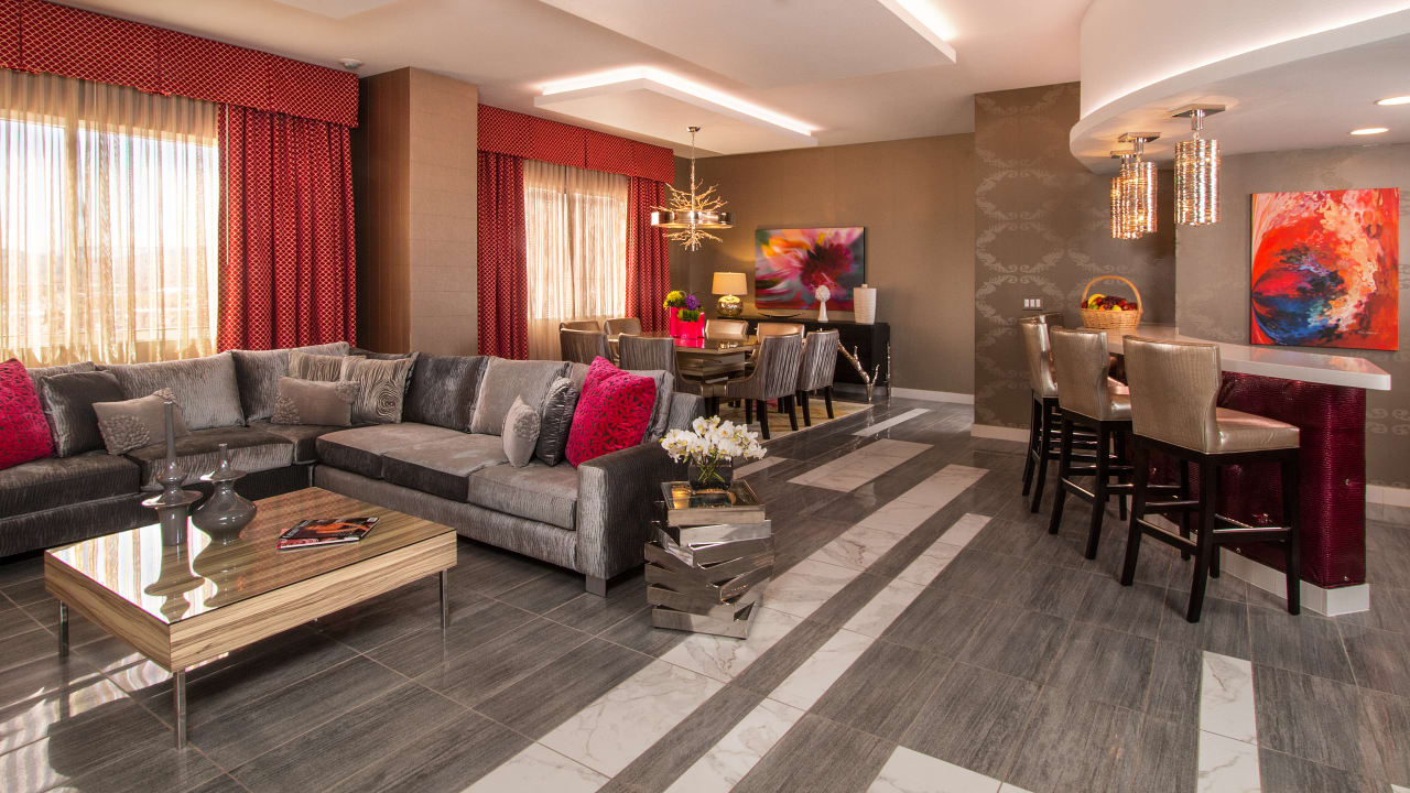 Luxury Hotel Rooms & Suites in Reno Grand Sierra Resort